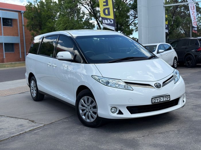 2018 Toyota Tarago GLi