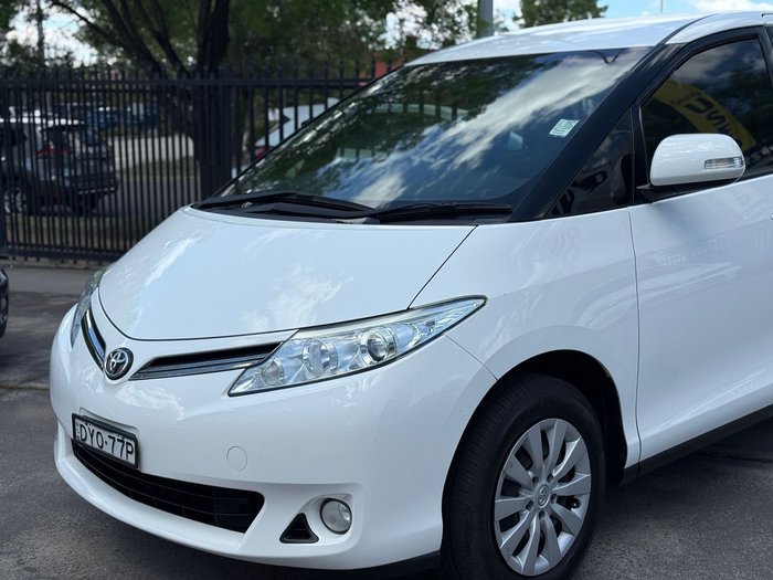 2018 Toyota Tarago GLi