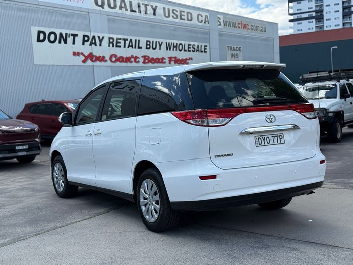 2018 Toyota Tarago GLi