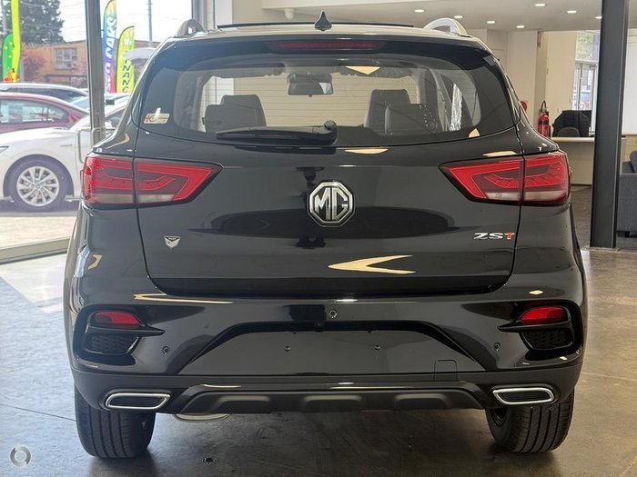 2024 MG ZST Essence