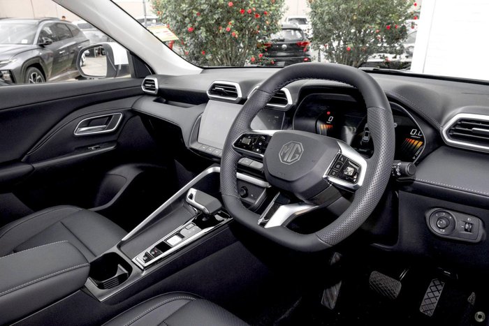 2025 MG ZS Essence Hybrid+