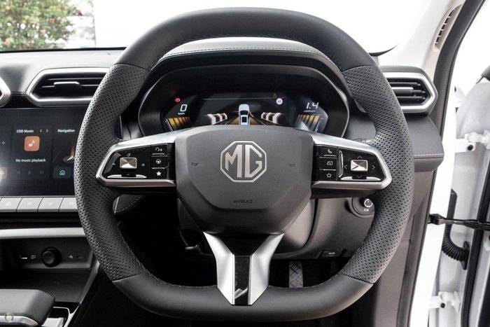 2025 MG ZS Essence Hybrid+