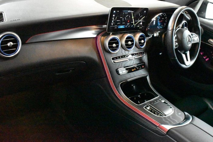 2020 Mercedes-Benz GLC-Class GLC200