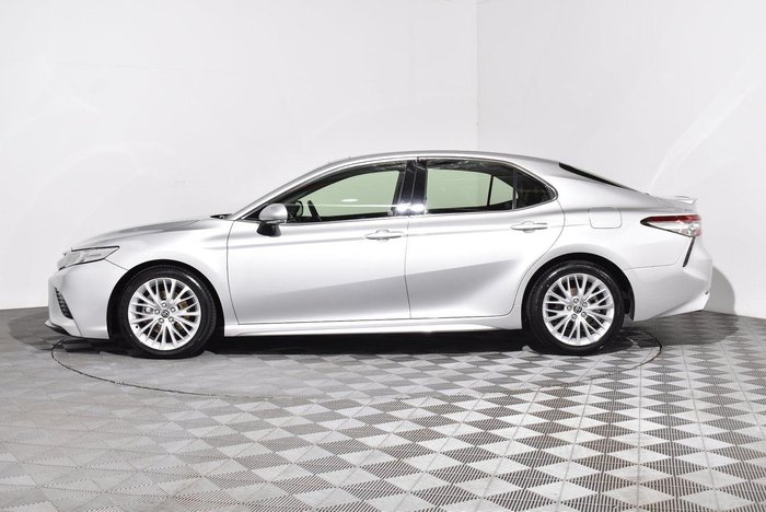 2018 Toyota Camry SL