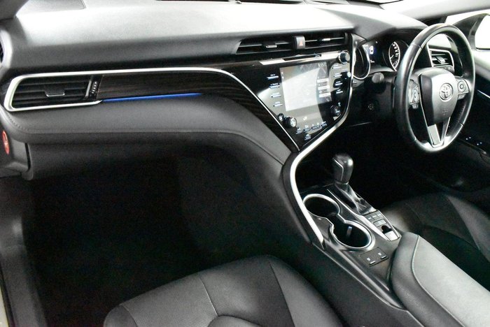 2018 Toyota Camry SL