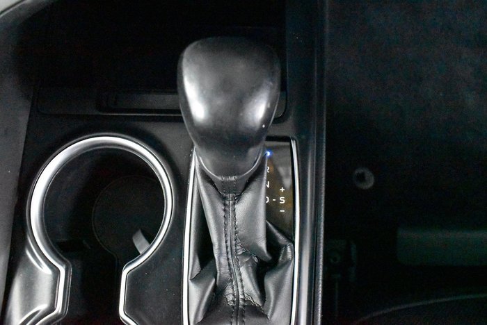 2018 Toyota Camry SL