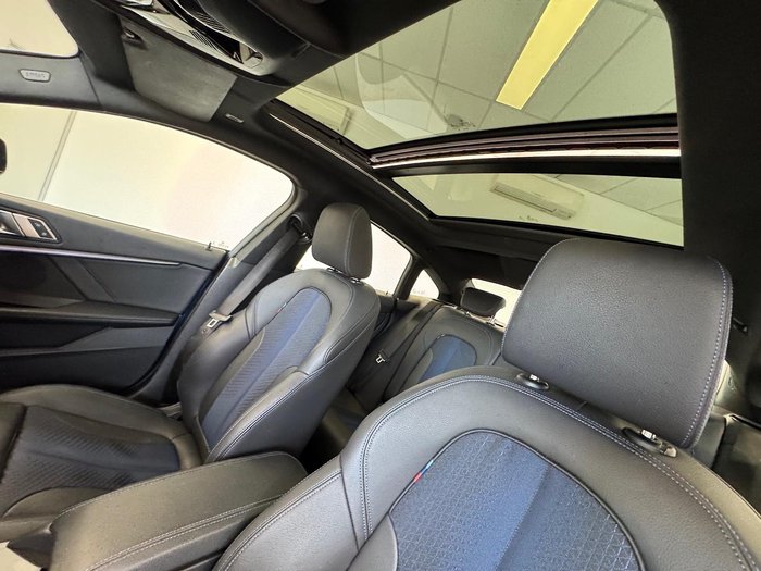 2023 BMW 2 Series 220i M Sport