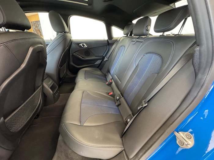 2023 BMW 2 Series 220i M Sport