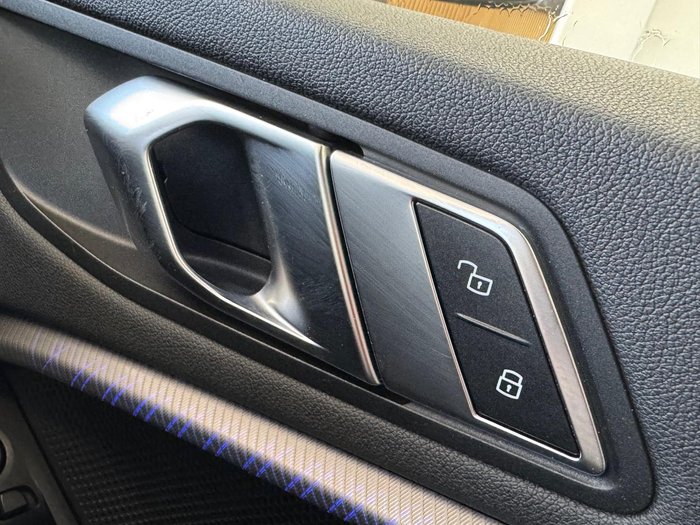 2023 BMW 2 Series 220i M Sport