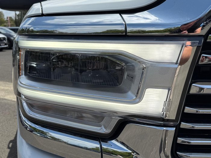 2023 RAM 2500 Laramie Rambox