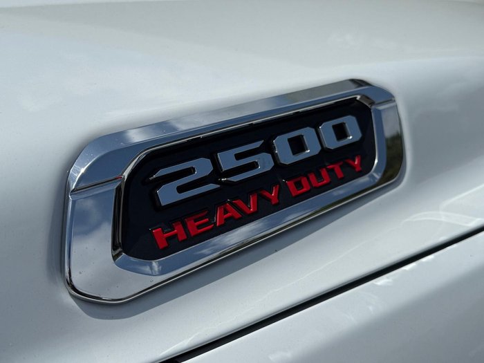 2023 RAM 2500 Laramie Rambox