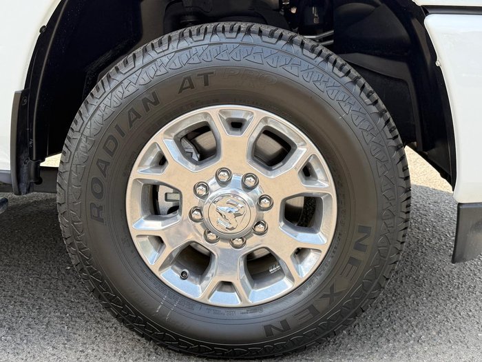 2023 RAM 2500 Laramie Rambox