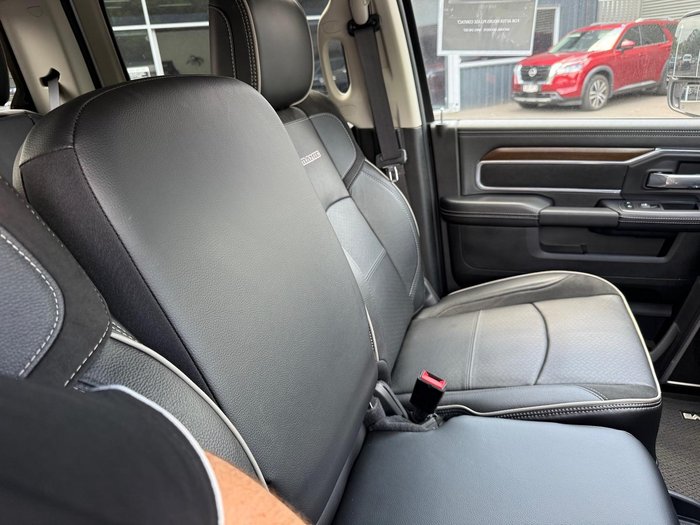 2023 RAM 2500 Laramie Rambox