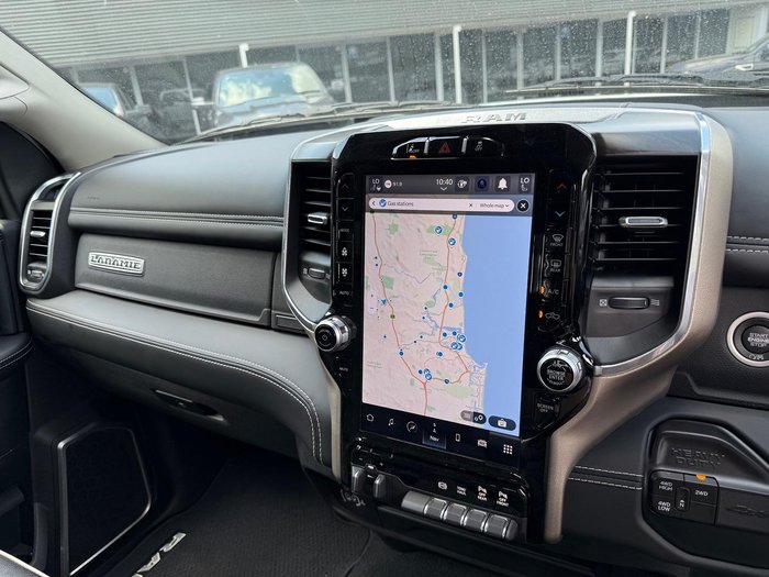 2023 RAM 2500 Laramie Rambox