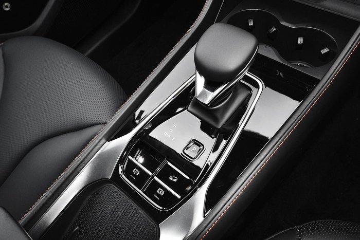 2025 MG HS Excite AS33 MY25 Pearl White