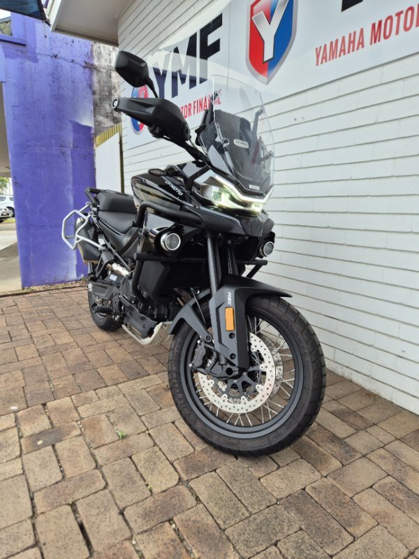 2023 CFMOTO MT EXPLORE BLACK