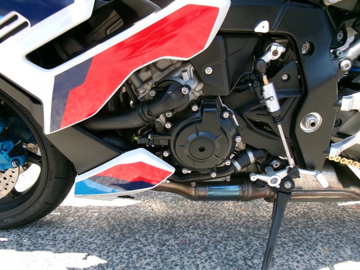 2025 BMW Motorrad M 1000 R LIGHTWHITE UNI/M MOTORSPORT