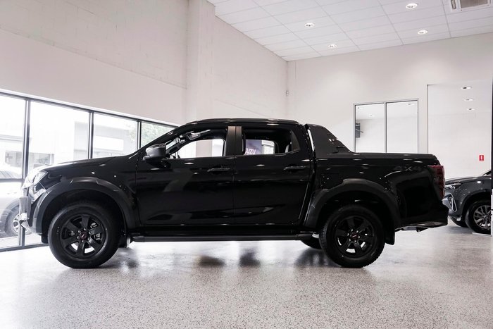 2025 Isuzu D-MAX X-TERRAIN