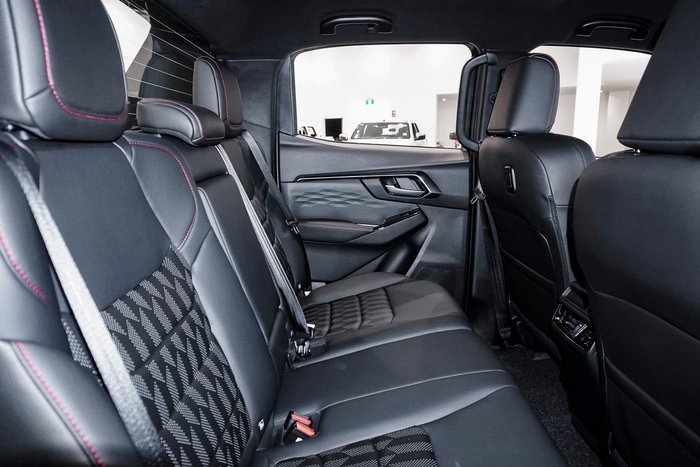 2025 Isuzu D-MAX X-TERRAIN