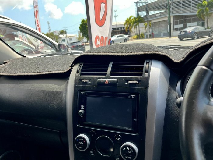 2014 Suzuki Grand Vitara Urban