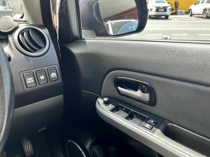 2014 Suzuki Grand Vitara Urban