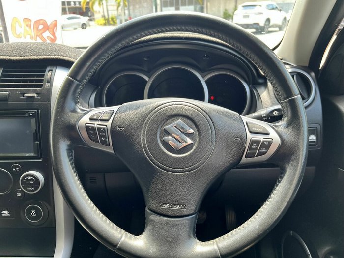 2014 Suzuki Grand Vitara Urban