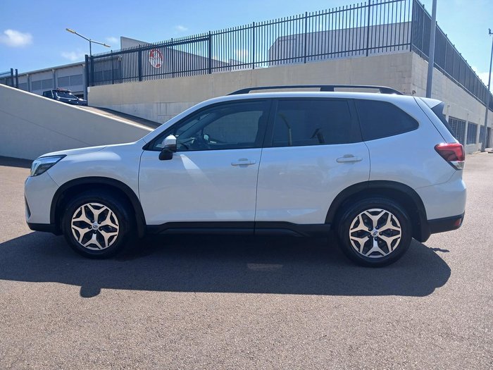 2021 Subaru Forester 2.5i