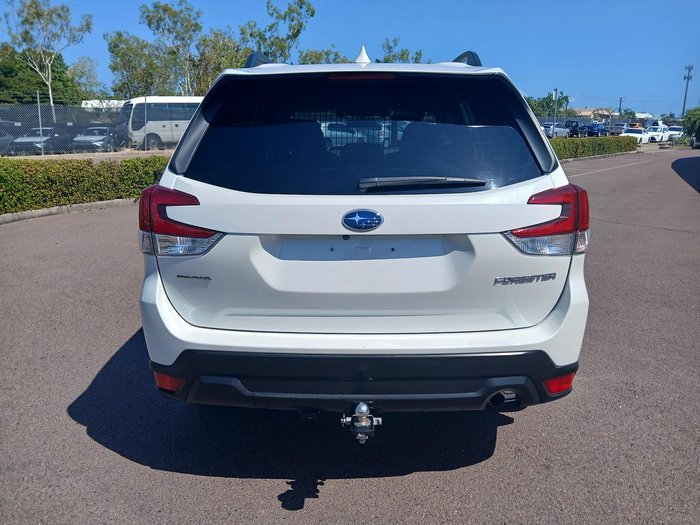 2021 Subaru Forester 2.5i