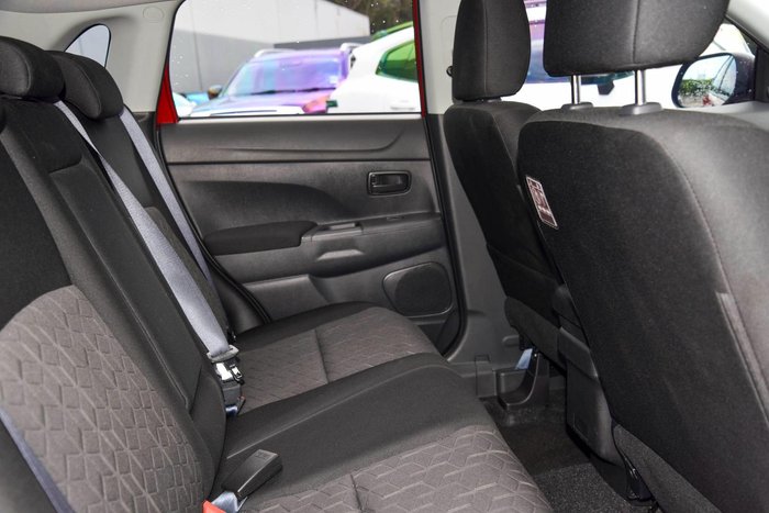 2022 Mitsubishi ASX ES