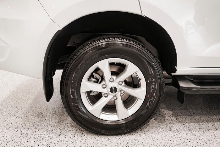 2025 Isuzu MU-X LS-M