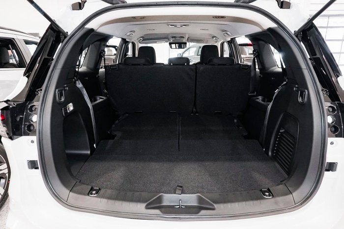 2025 Isuzu MU-X LS-M