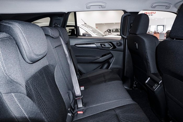 2025 Isuzu MU-X LS-U