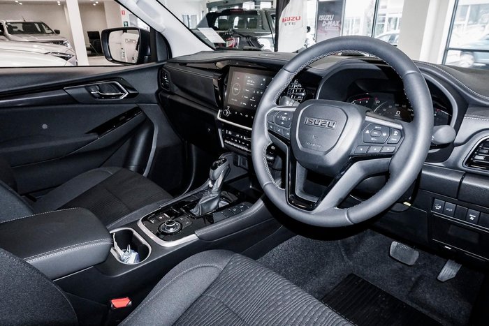 2025 Isuzu MU-X LS-U