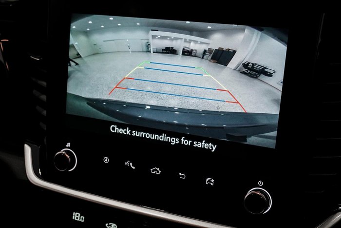 2025 Isuzu MU-X LS-U