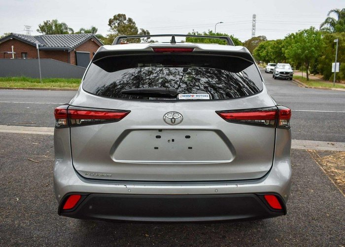 2023 Toyota Kluger GX