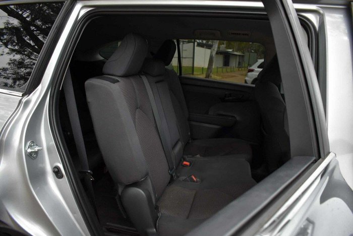 2023 Toyota Kluger GX