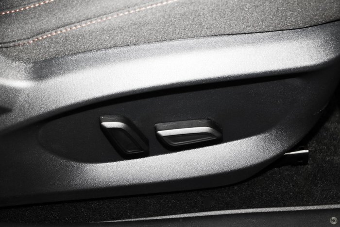 2025 MG HS Hybrid+ Excite AS33H MY25 Cashmere Silver