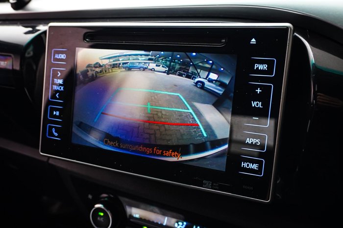 2016 Toyota Hilux SR5