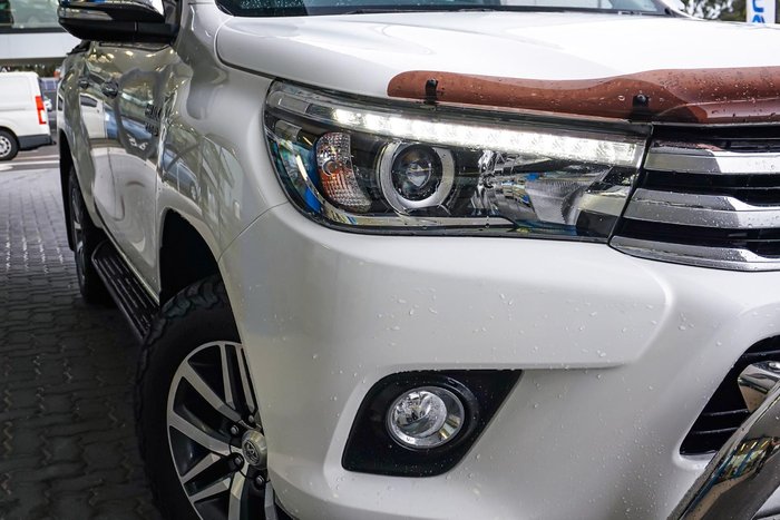 2016 Toyota Hilux SR5