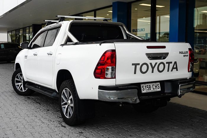 2016 Toyota Hilux SR5