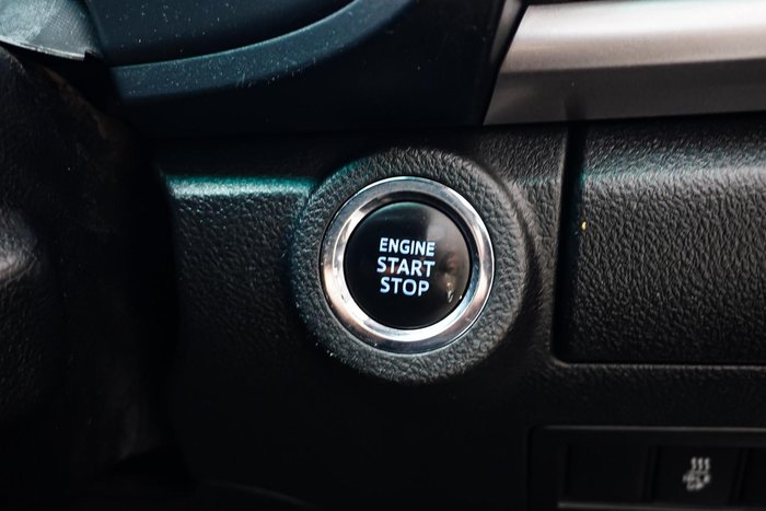 2016 Toyota Hilux SR5