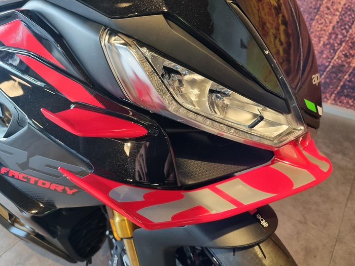 2025 Aprilia RS 660 Factory RS Black