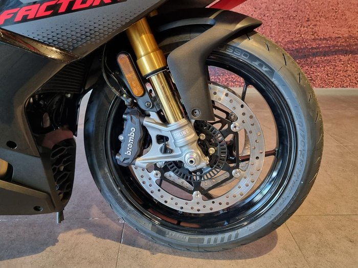 2025 Aprilia RS 660 Factory RS Black