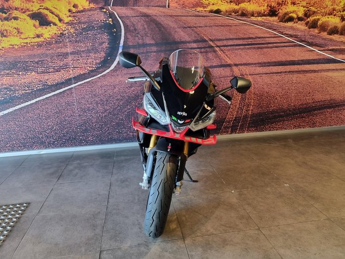 2025 Aprilia RS 660 Factory RS Black