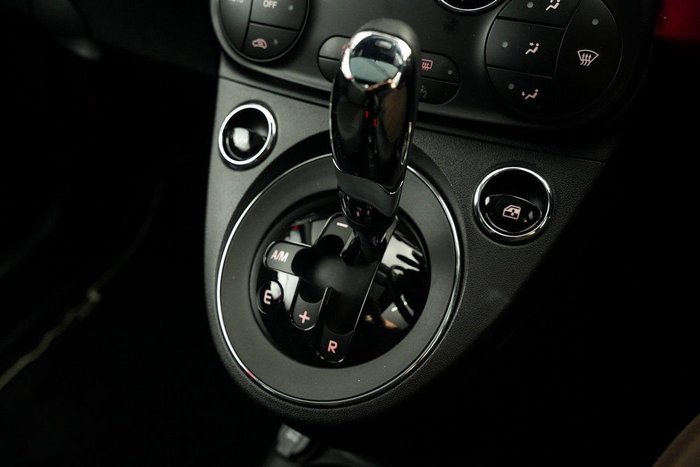 2024 Fiat 500 Dolcevita