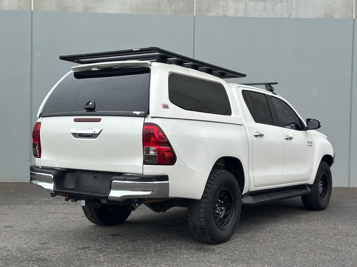 2019 Toyota Hilux SR5