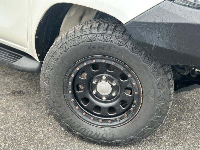 2019 Toyota Hilux SR5