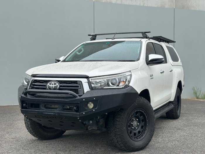2019 Toyota Hilux SR5