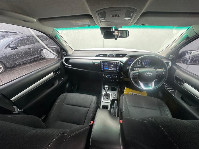 2019 Toyota Hilux SR5