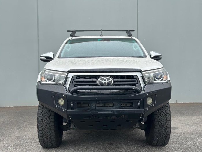 2019 Toyota Hilux SR5